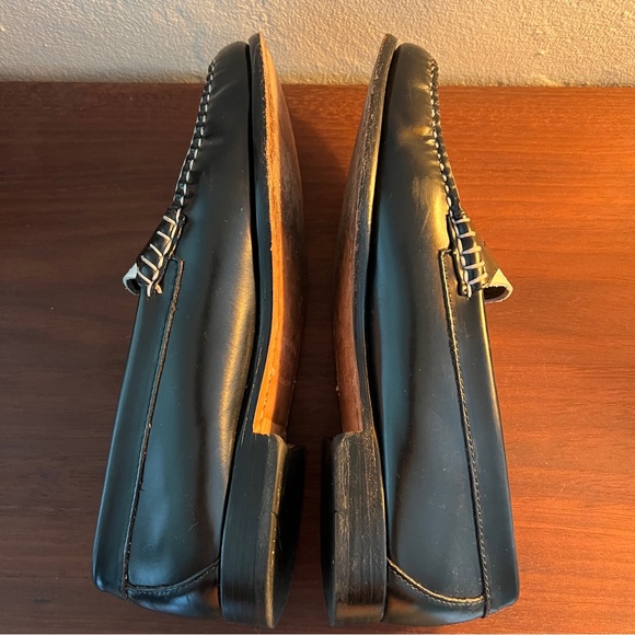 G. H. Bass & Co. Whitney Weejuns Penny Loafers Black White leather Women’s 9 EUC - Picture 8 of 10